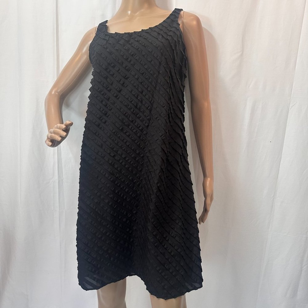 Eileen Fisher Sz 6P Black Silk Shift dress
